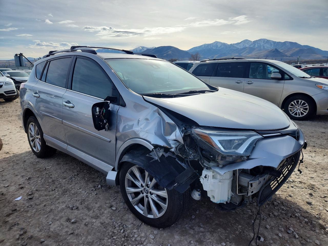 2017 Toyota Rav4 Platinum - Фото 4