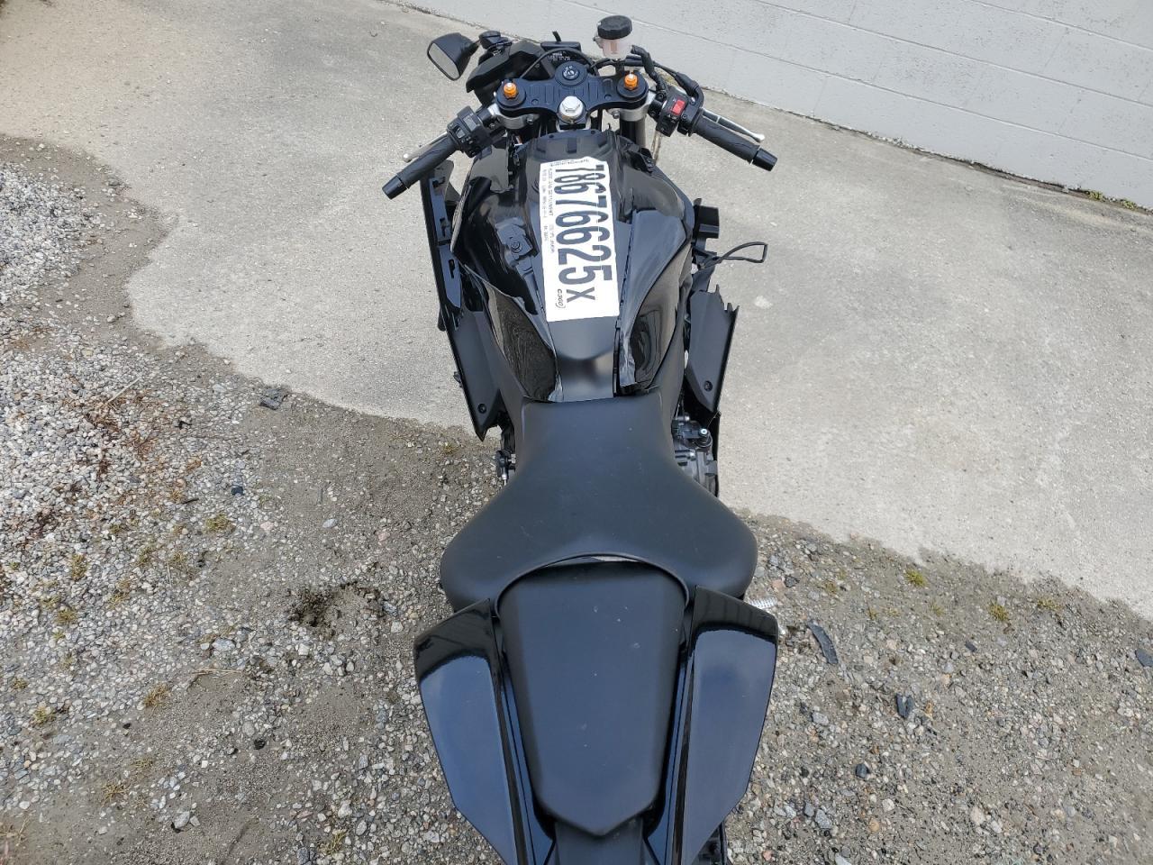 2025 Yamaha Yzfr7 - Фото 6
