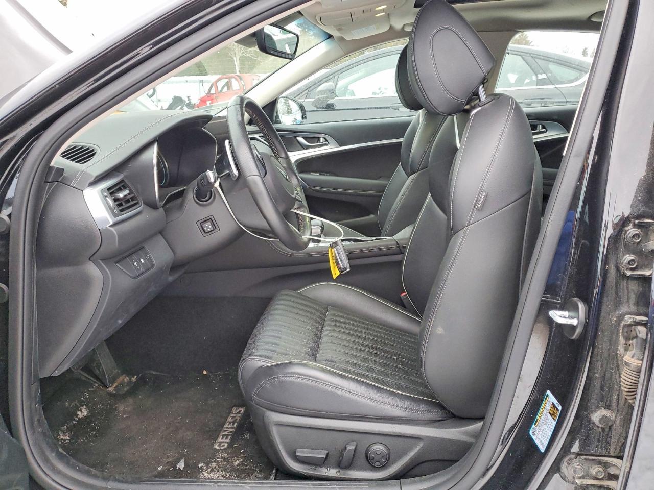 2023 Genesis G70 Base - Фото 7