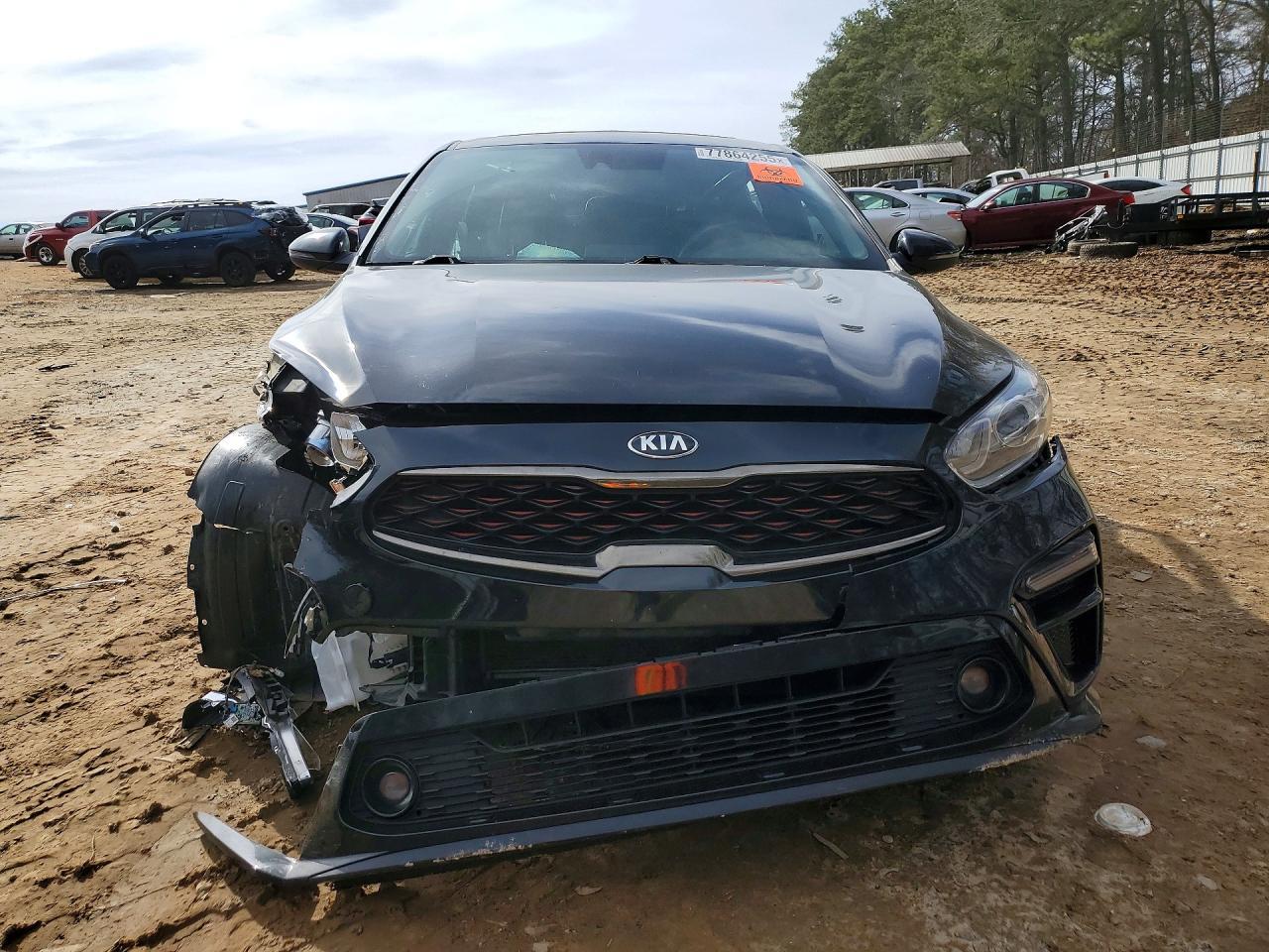 2021 Kia Forte Gt Line - Image 5