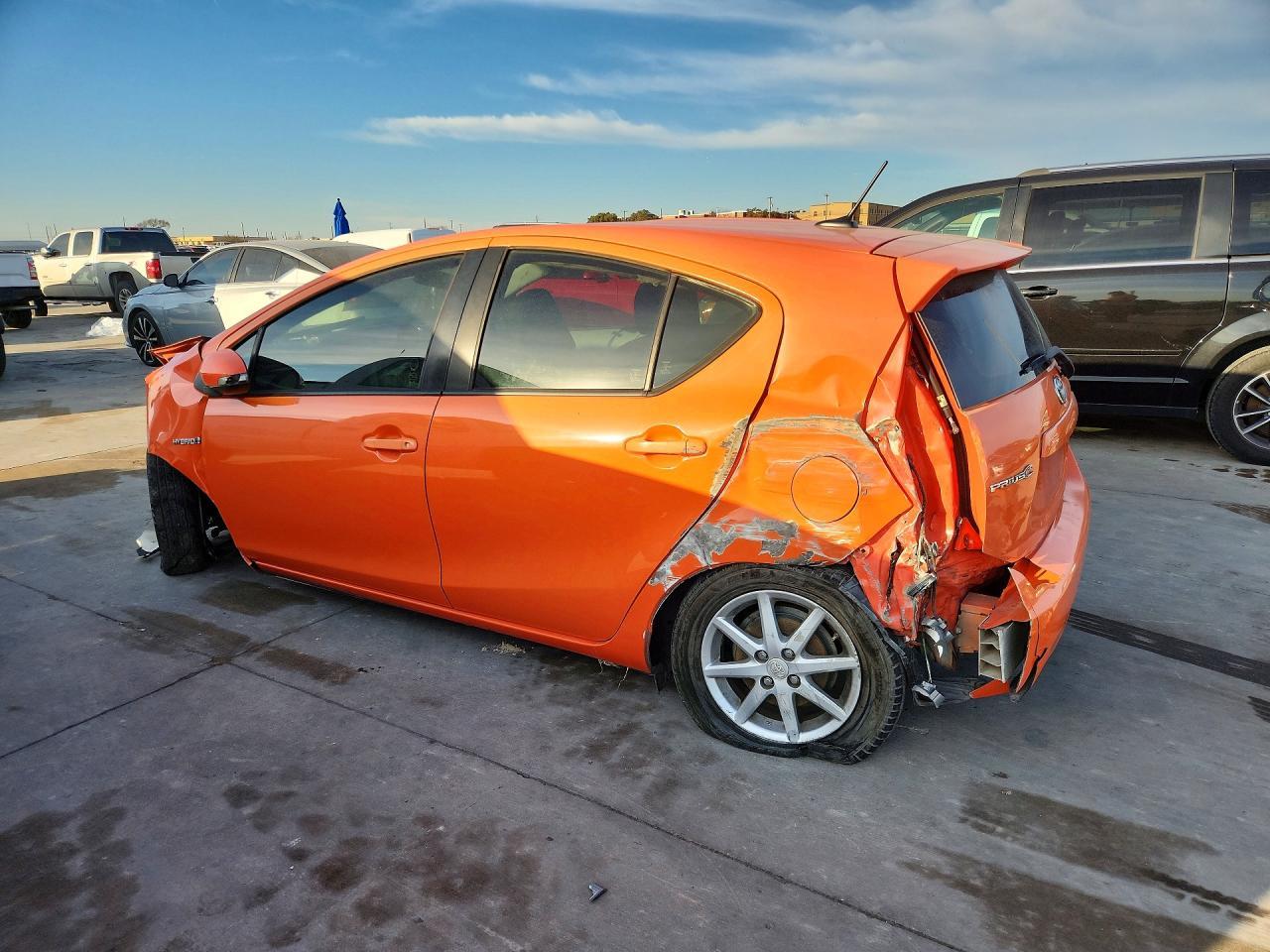 2013 Toyota Prius C - Image 2