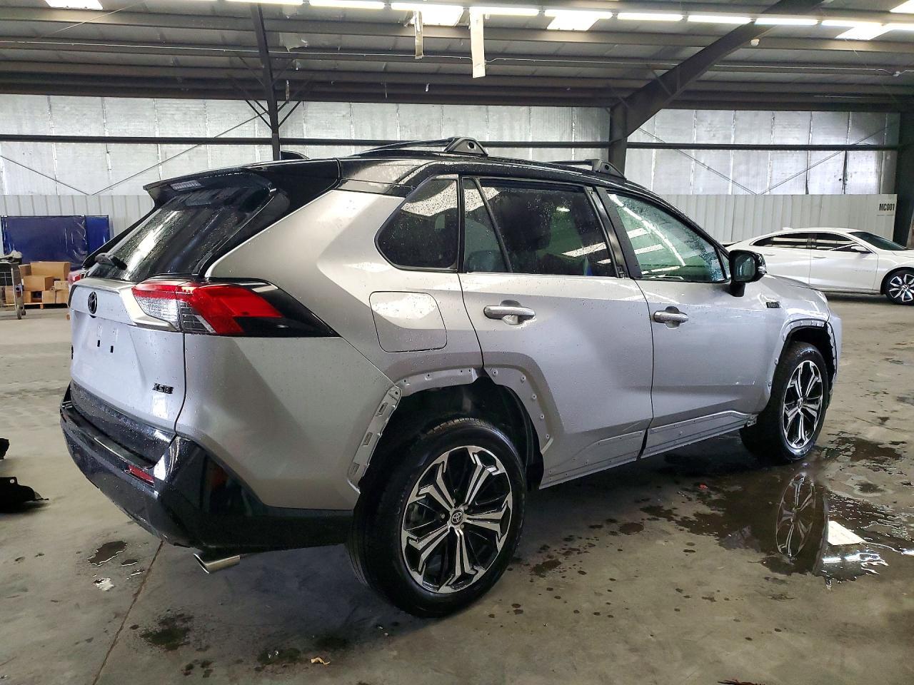 2024 Toyota Rav4 Prime Xse - Фото 3