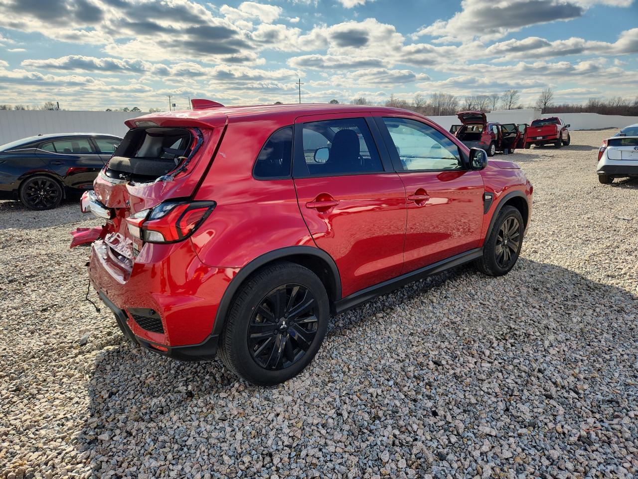 2023 Mitsubishi Outlander Sport S/Se - Фото 3