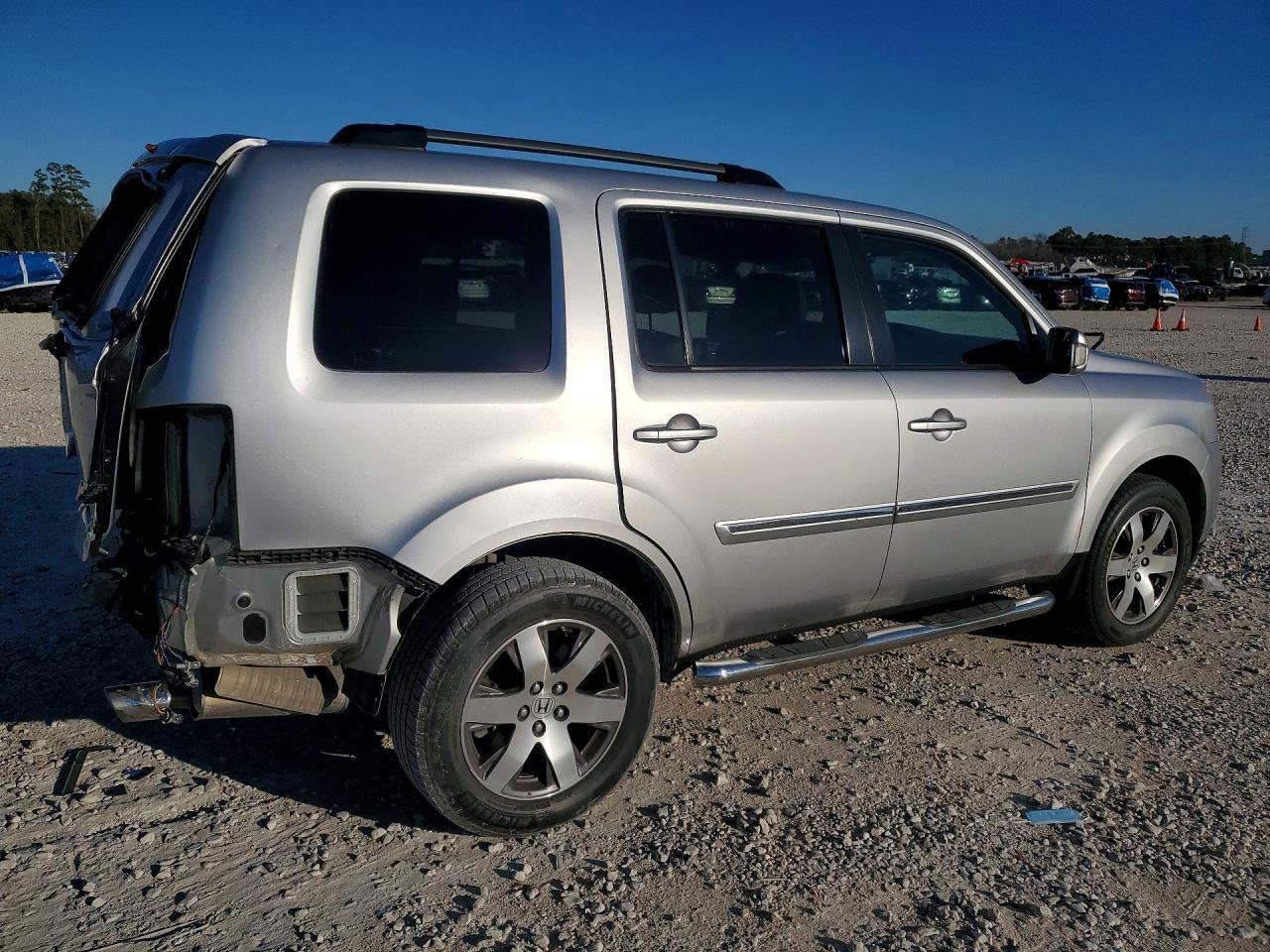2015 Honda Pilot Touring - Фото 3