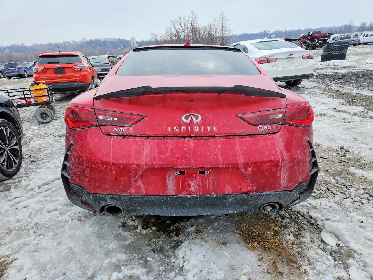 2017 Infiniti Q60 Red Sport 400 - Image 6