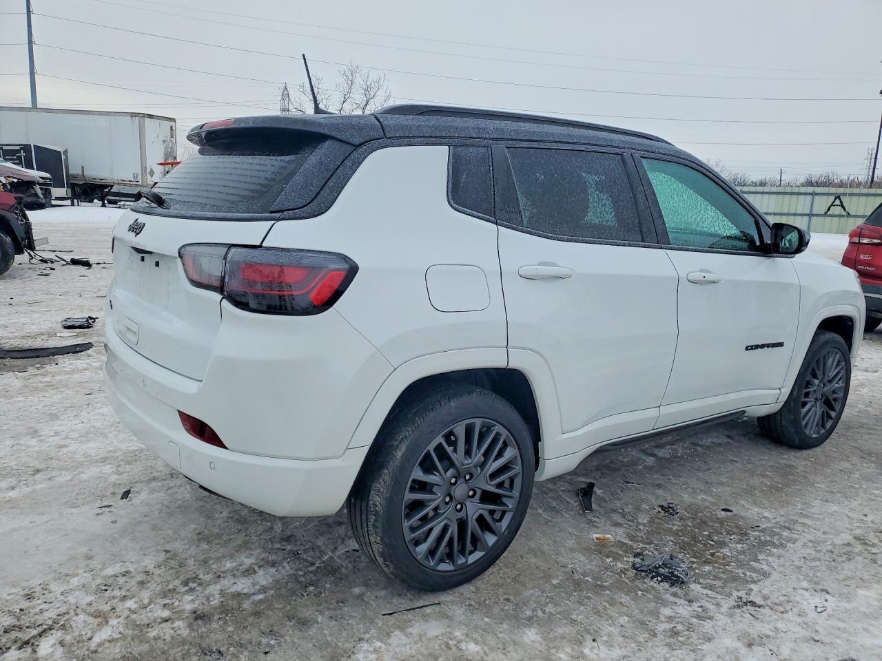 2023 Jeep Compass Limited - Image 3