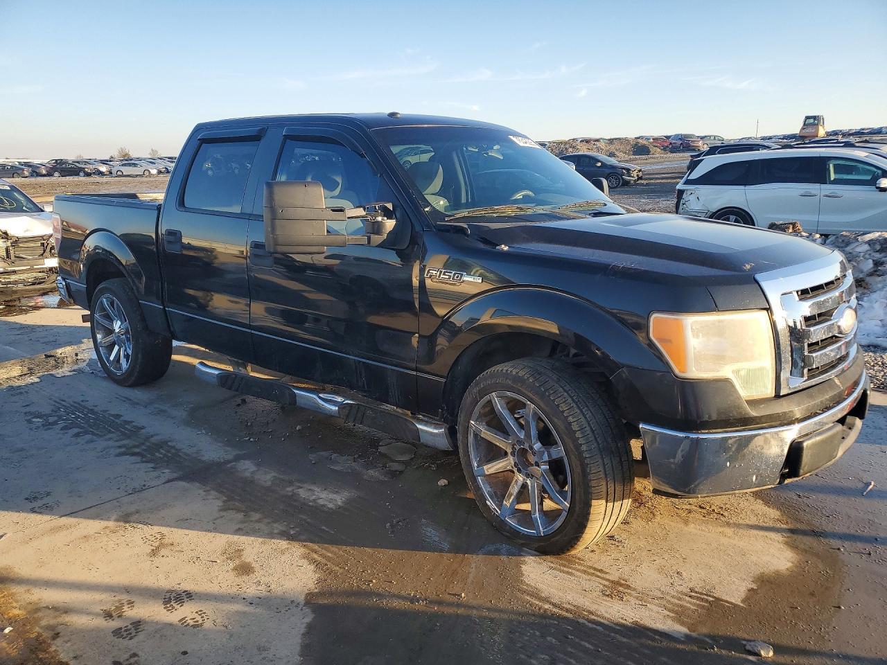 2009 Ford F150 Supercrew - Image 4