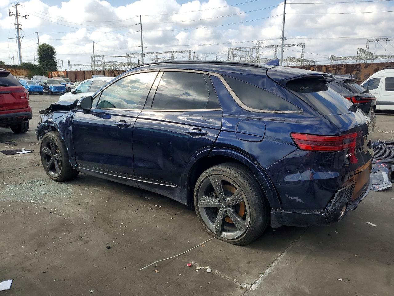 2024 Genesis Gv70 Base - Image 2