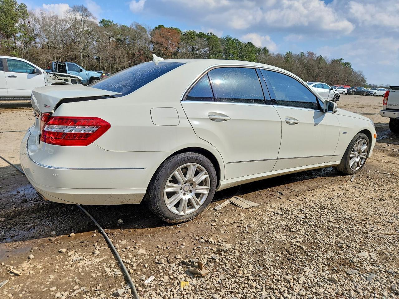 2012 Mercedes-Benz E 350 - Фото 3