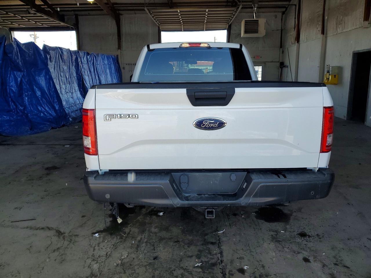 2016 Ford F150 Super Cab - Image 6