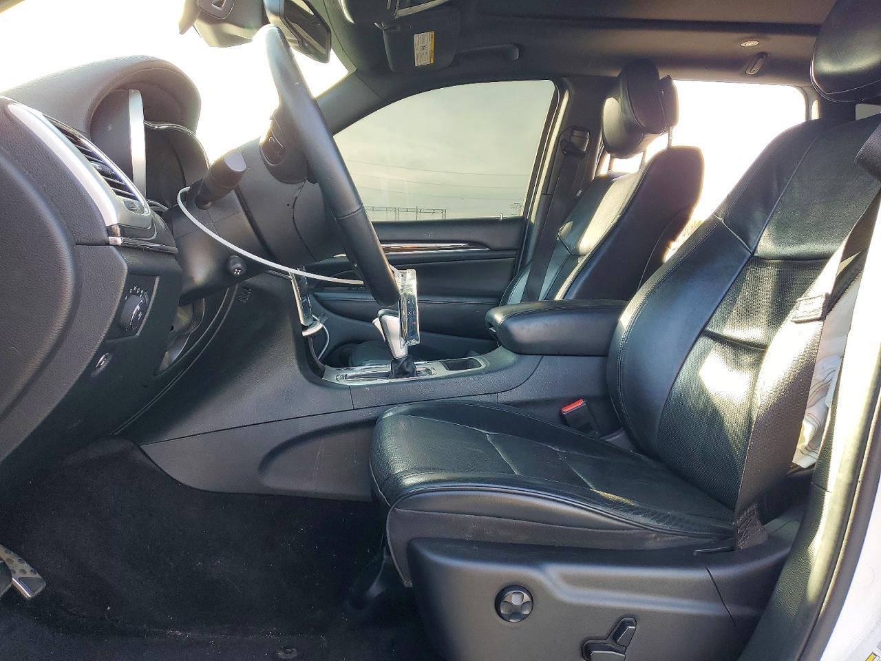 2016 Jeep Grand Cherokee Overland - Image 7