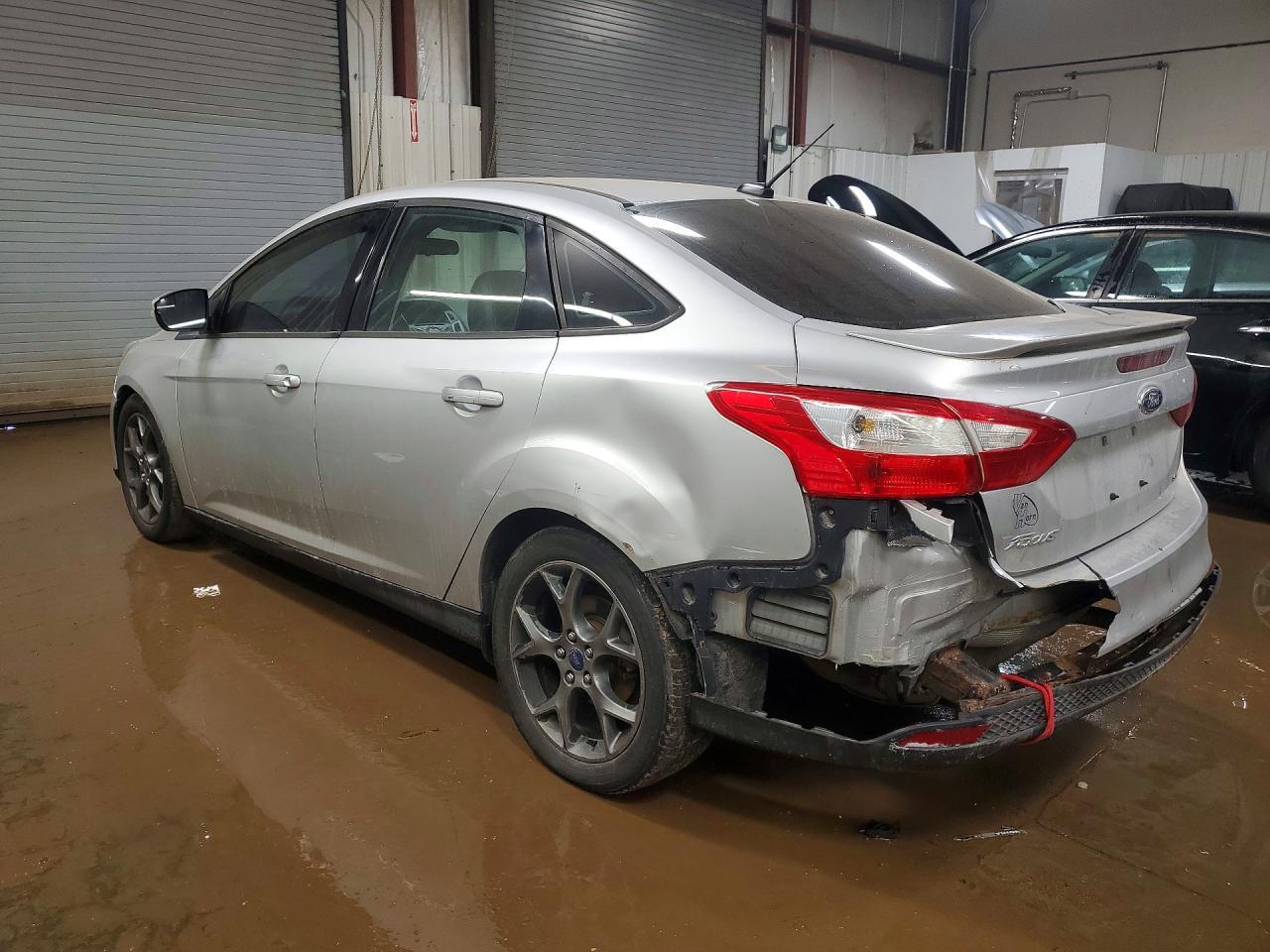 2014 Ford Focus Se - Image 2