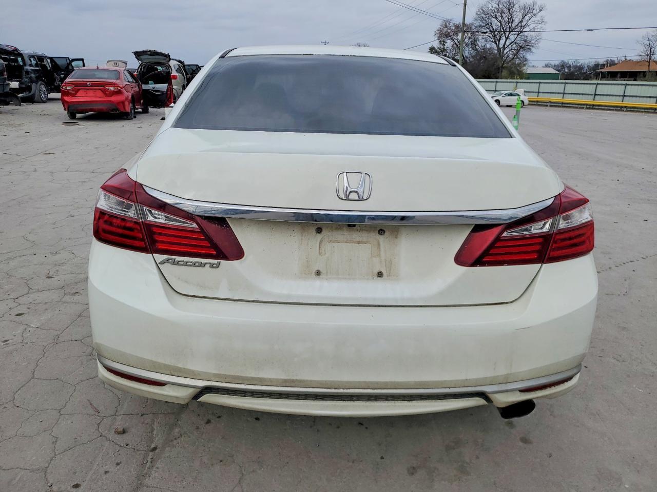 2017 Honda Accord - Фото 6