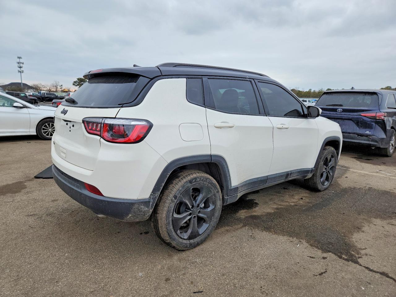 2019 Jeep Compass Latitude - Фото 3