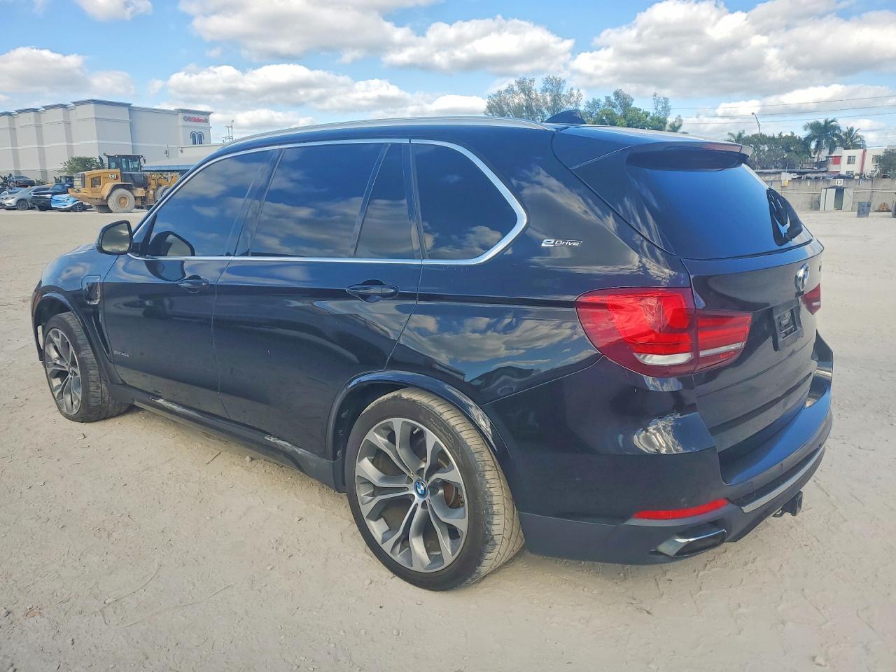 2017 BMW X5 Xdr40E - Фото 2