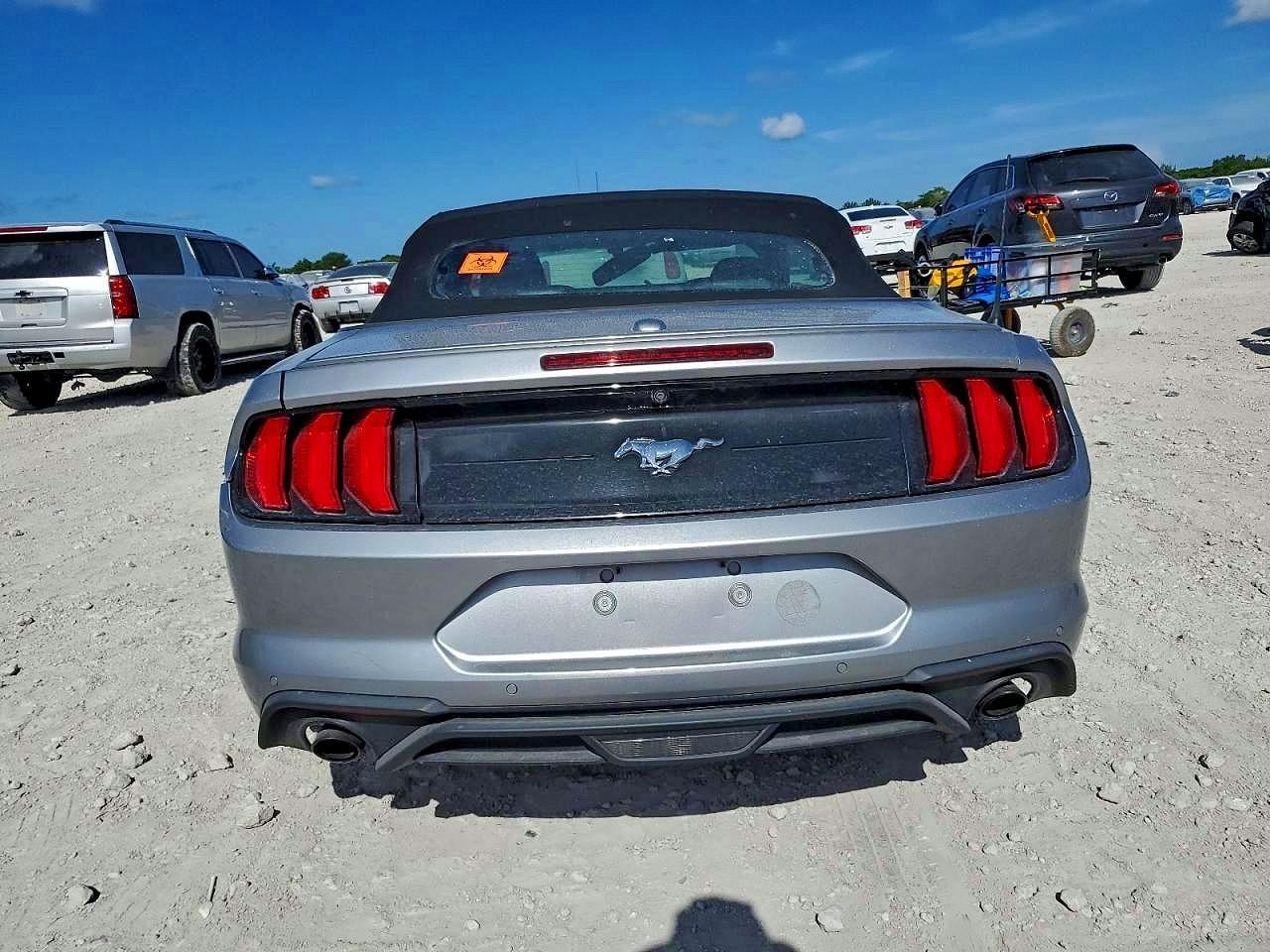 2020 Ford Mustang - Image 6