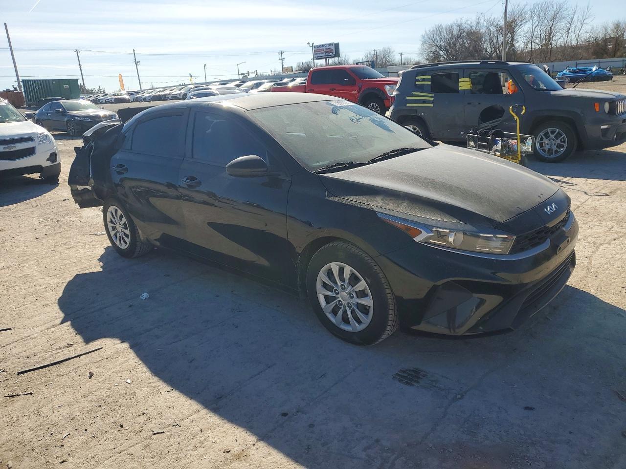 2022 Kia Forte Fe - Фото 4