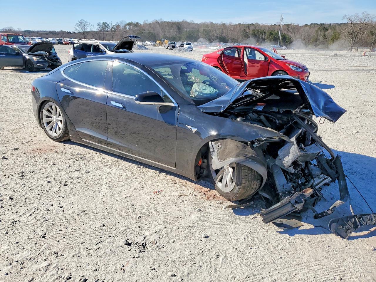 2017 Tesla Model S - Image 4