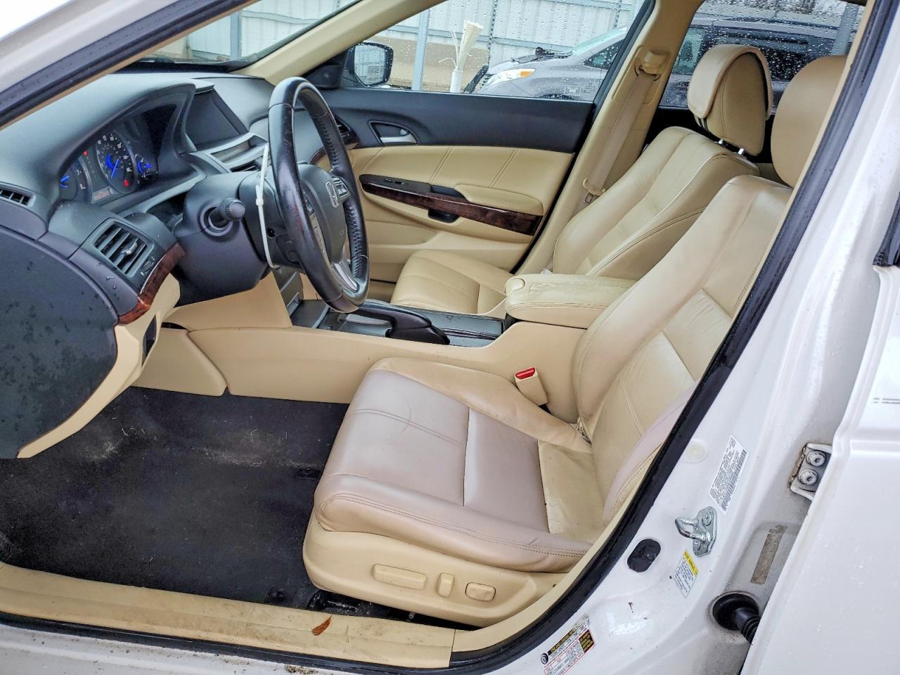2011 Honda Accord - Image 7