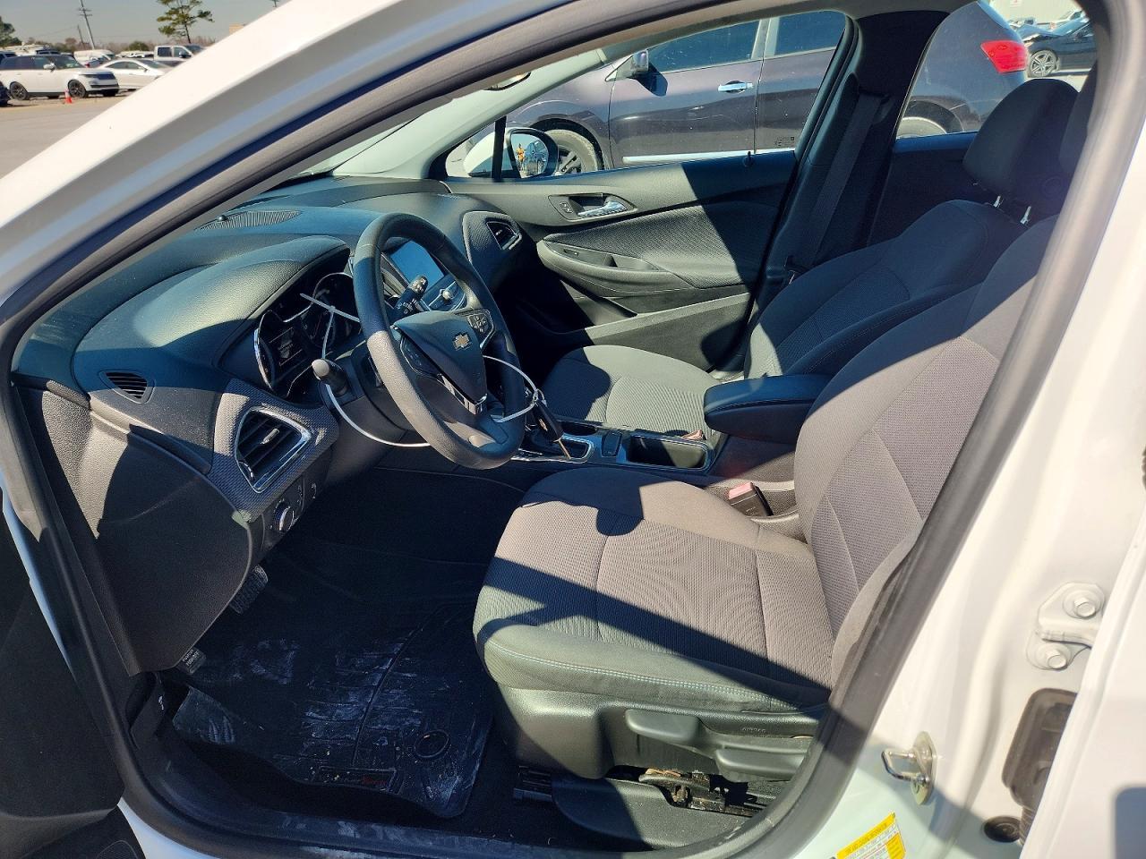 2019 Chevrolet Cruze Lt - Image 7