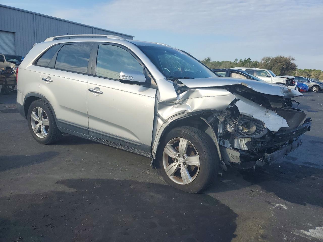 2013 Kia Sorento Ex - Image 4