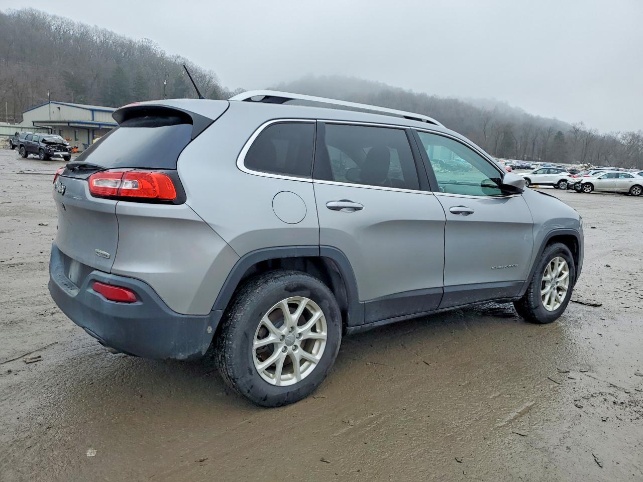 2014 Jeep Cherokee Latitude - Фото 3