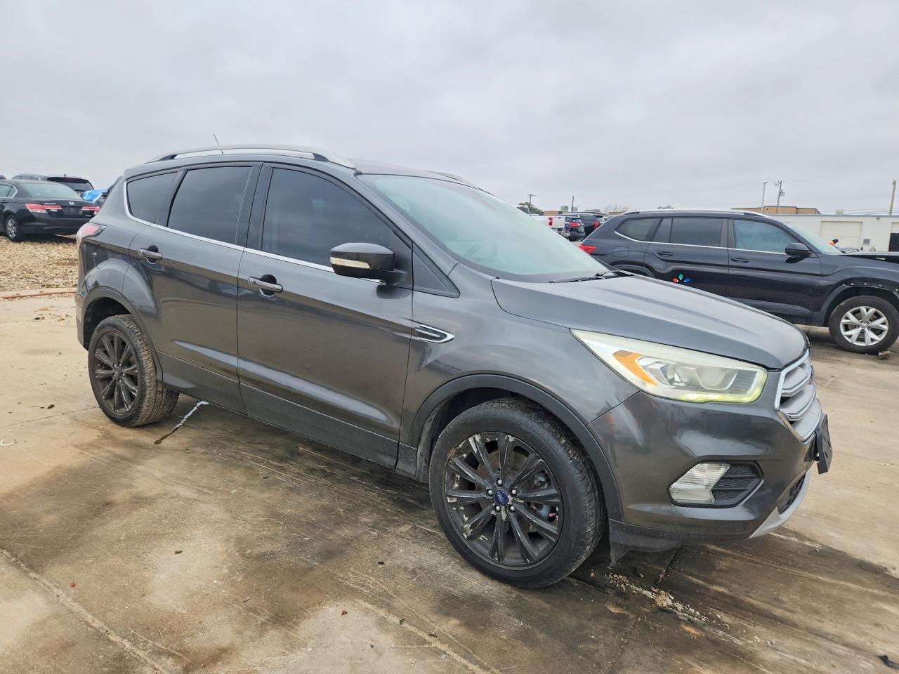 2017 Ford Escape Titanium - Фото 4