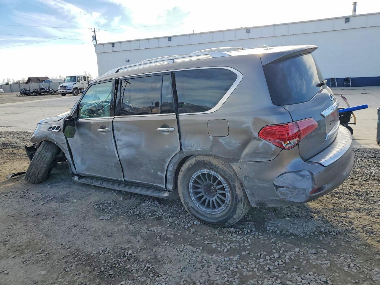 2016 Infiniti Qx80 Base - Фото 2