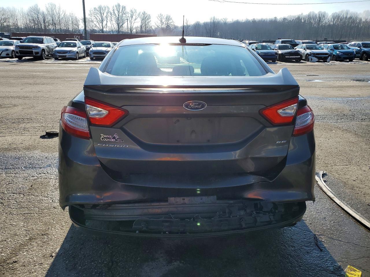 2015 Ford Fusion Se - Фото 6