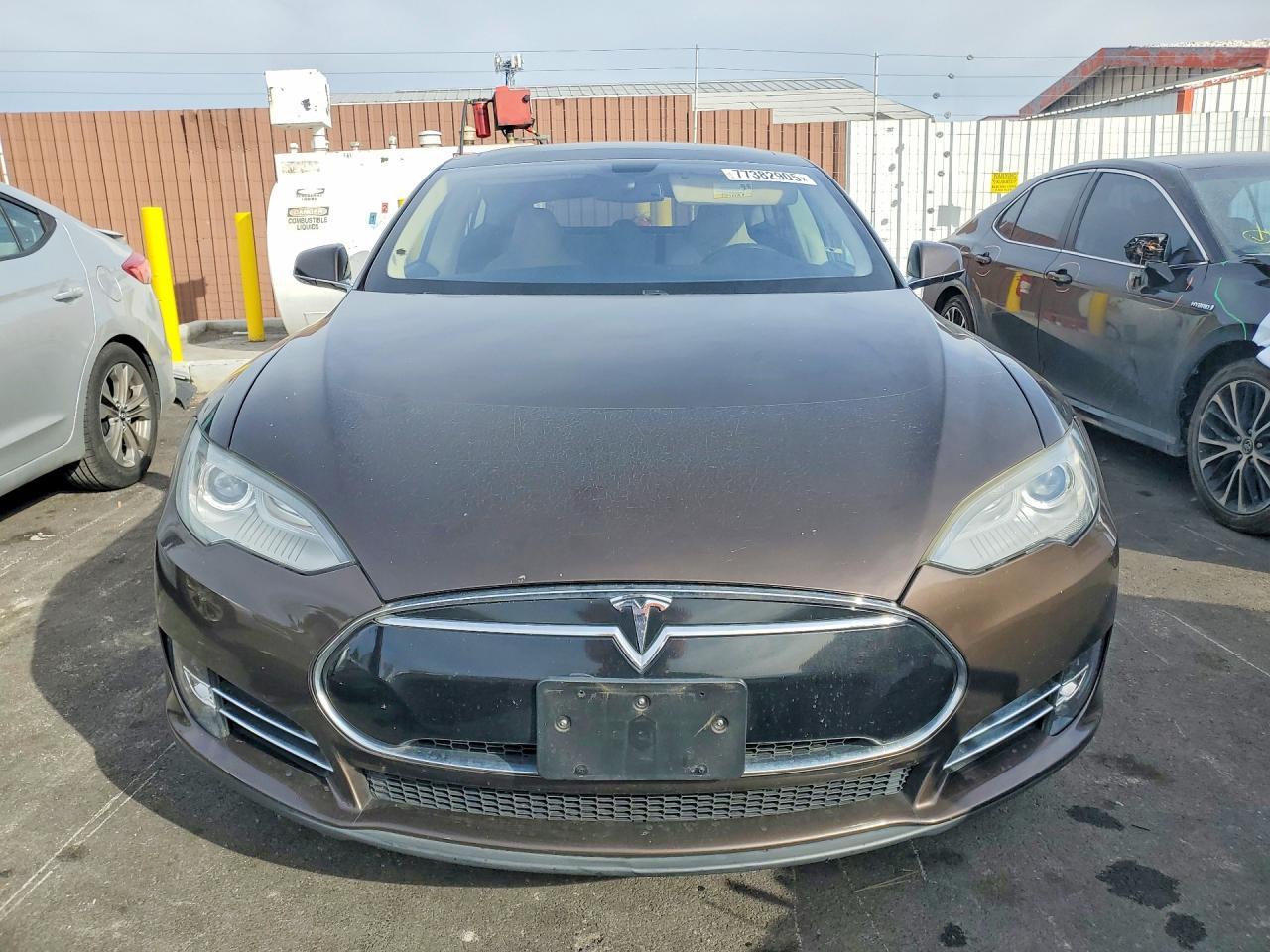 2013 Tesla Model S - Image 5