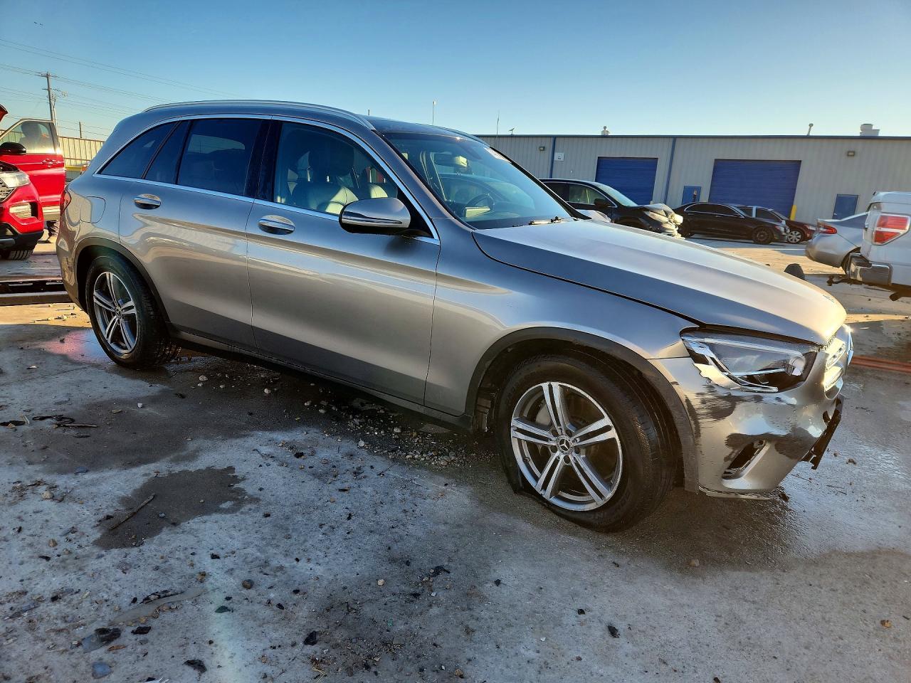 2020 Mercedes-Benz Glc 300 - Image 4