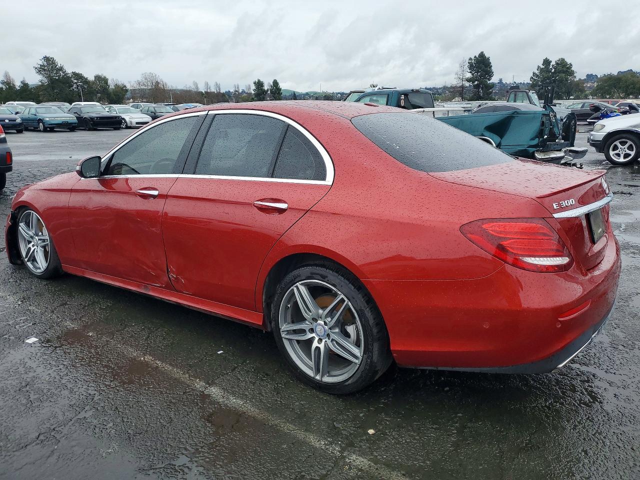 2017 Mercedes-Benz E 300 - Фото 2