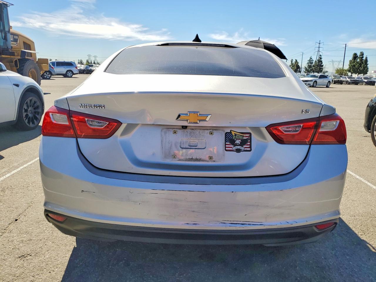 2016 Chevrolet Malibu Ls - Фото 6
