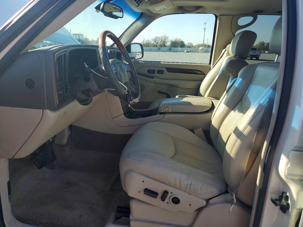 2003 Cadillac Escalade - Фото 7