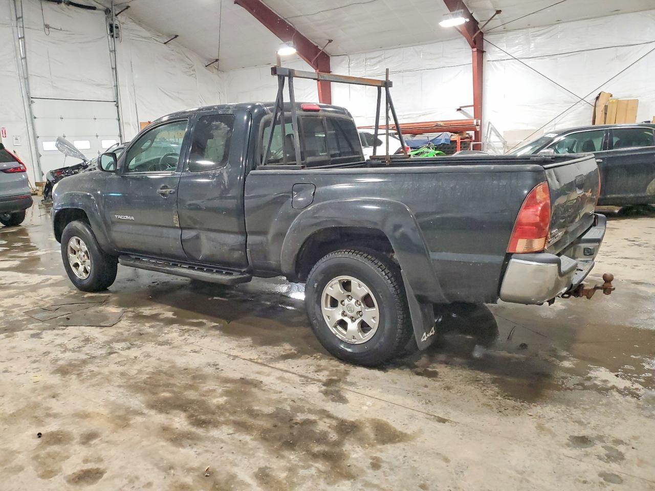 2006 Toyota Tacoma Access Cab - Image 2