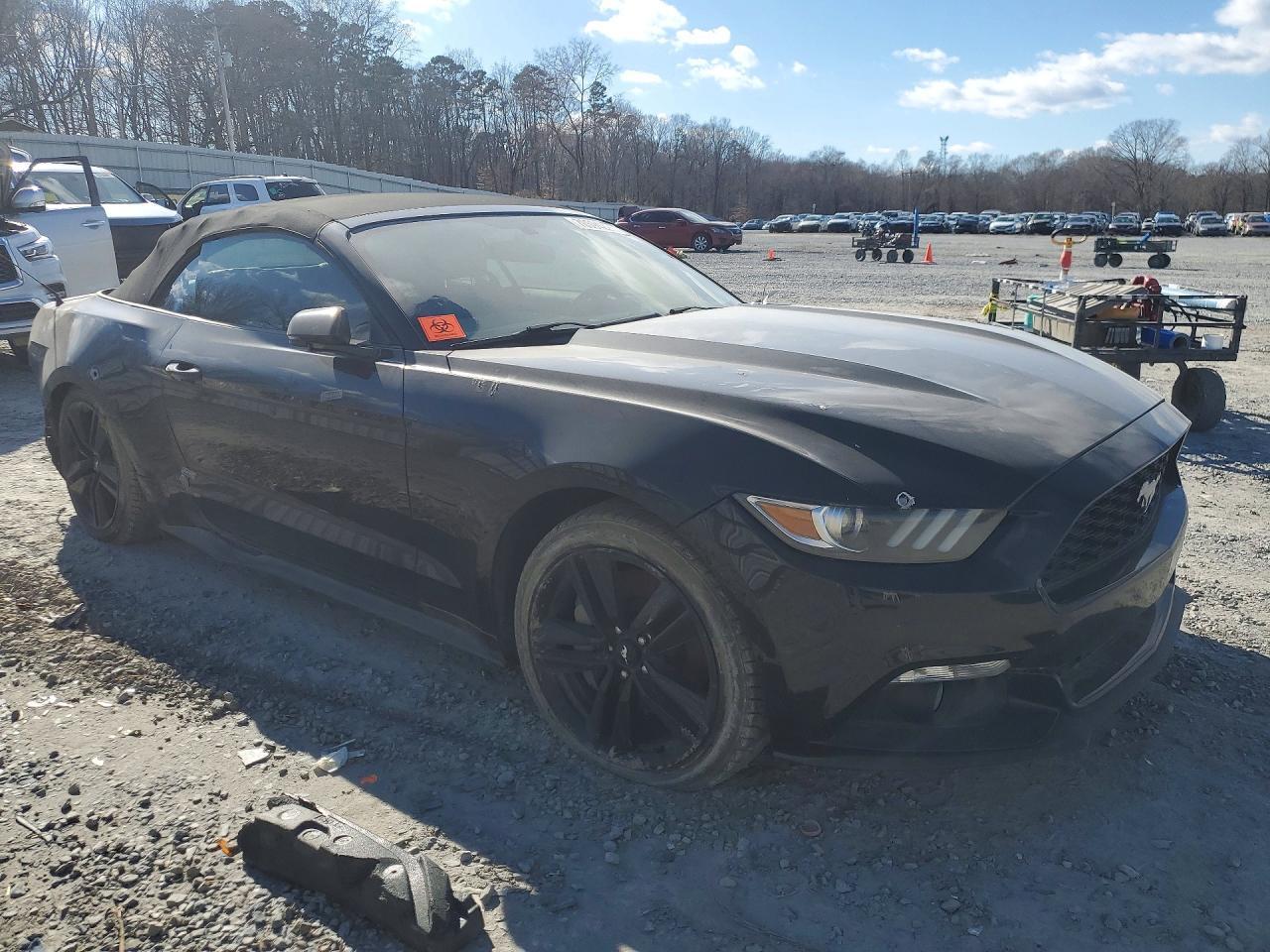 2017 Ford Mustang - Фото 4