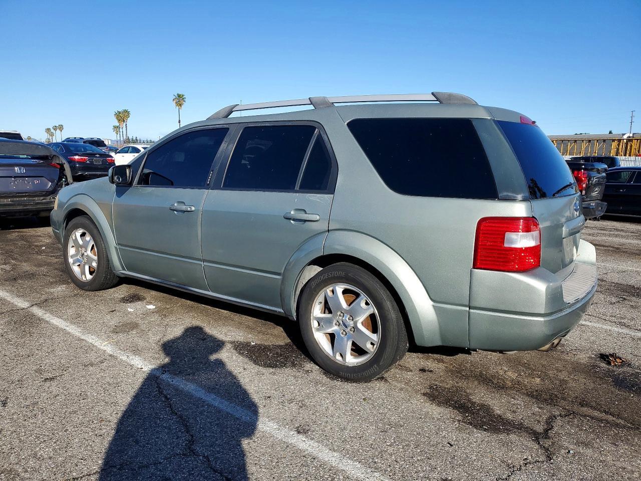 2005 Ford Freestyle Limited - Фото 2