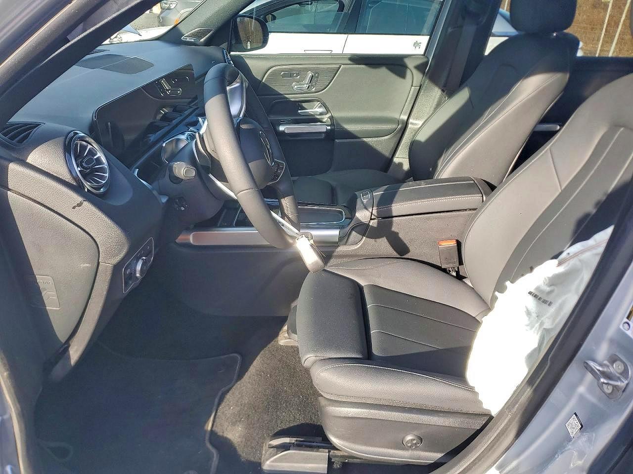 2025 Mercedes-Benz Eqb 250+ - Фото 7