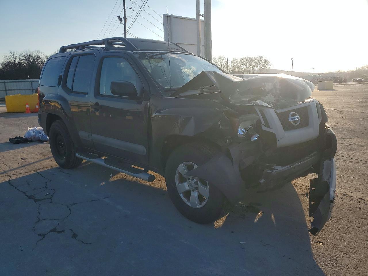 2011 Nissan Xterra X - Фото 4