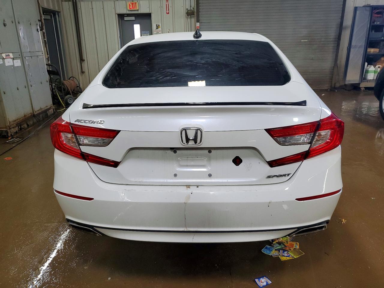 2022 Honda Accord Sport - Фото 6