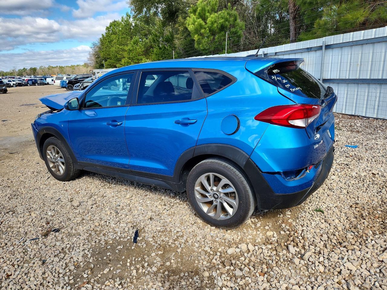 2017 Hyundai Tucson Se - Фото 2