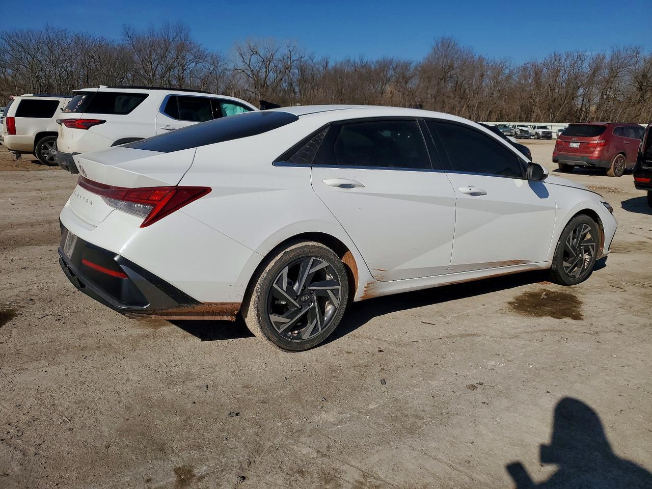 2024 Hyundai Elantra Sel - Фото 3