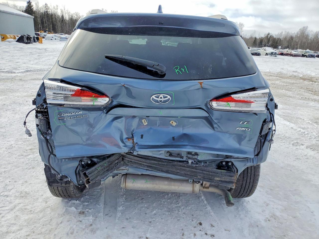2024 Toyota Corolla Cross Le - Image 6