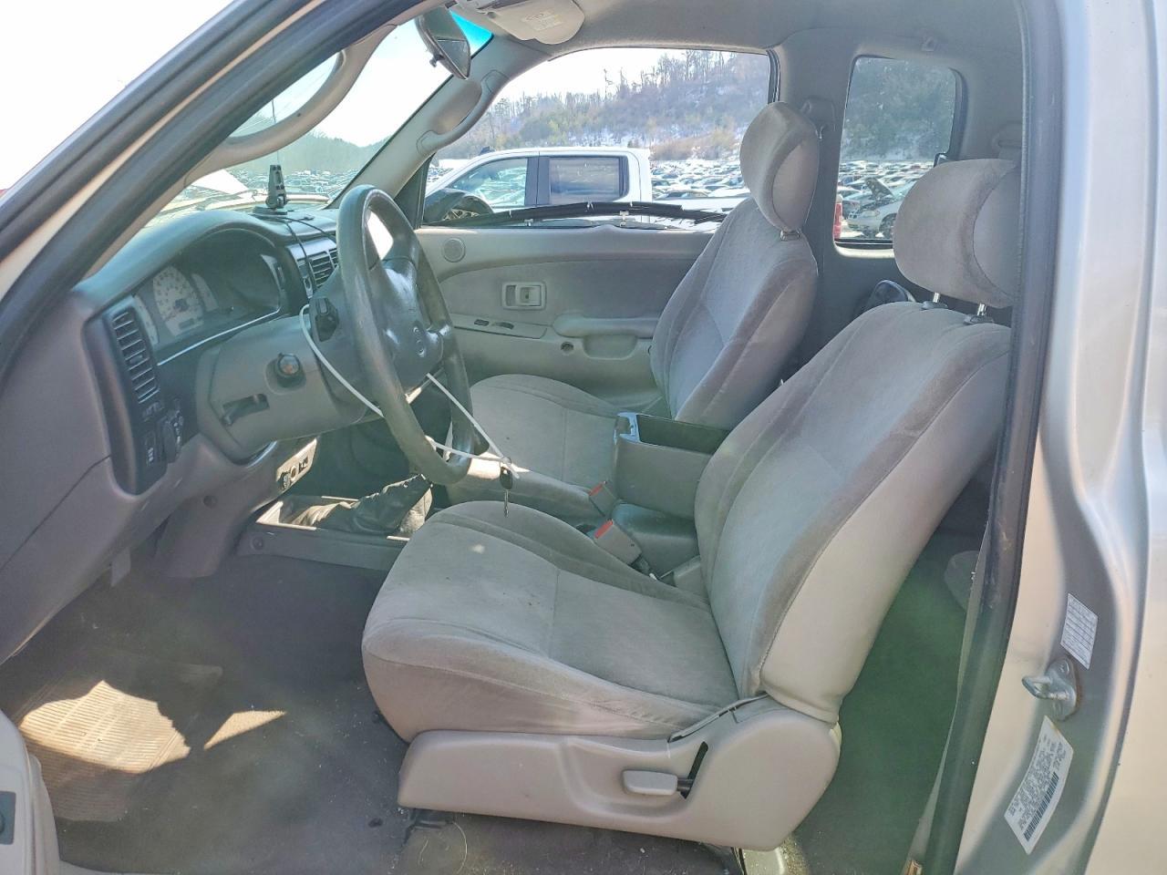 2003 Toyota Tacoma Xtracab - Image 7