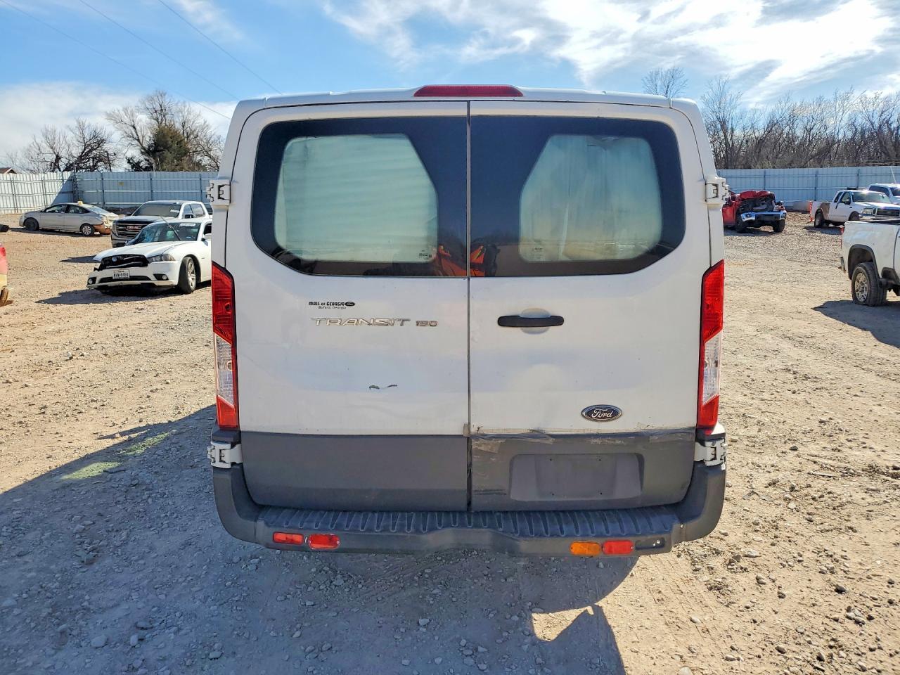2015 Ford Transit T-150 - Фото 6