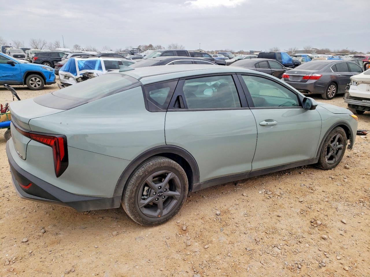 2025 Kia K4 Lx - Фото 3