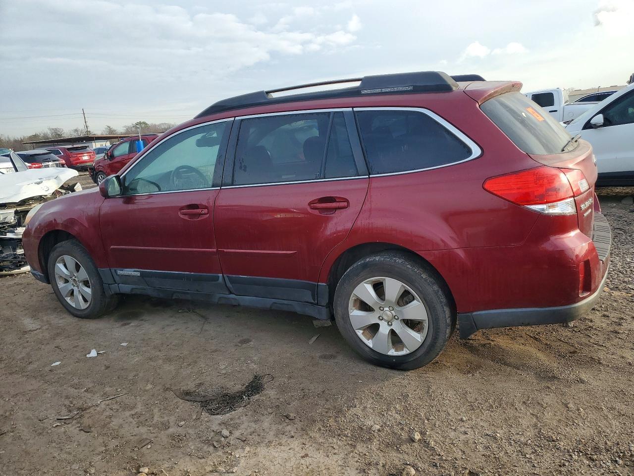 2012 Subaru Outback 2.5I Premium - Image 2