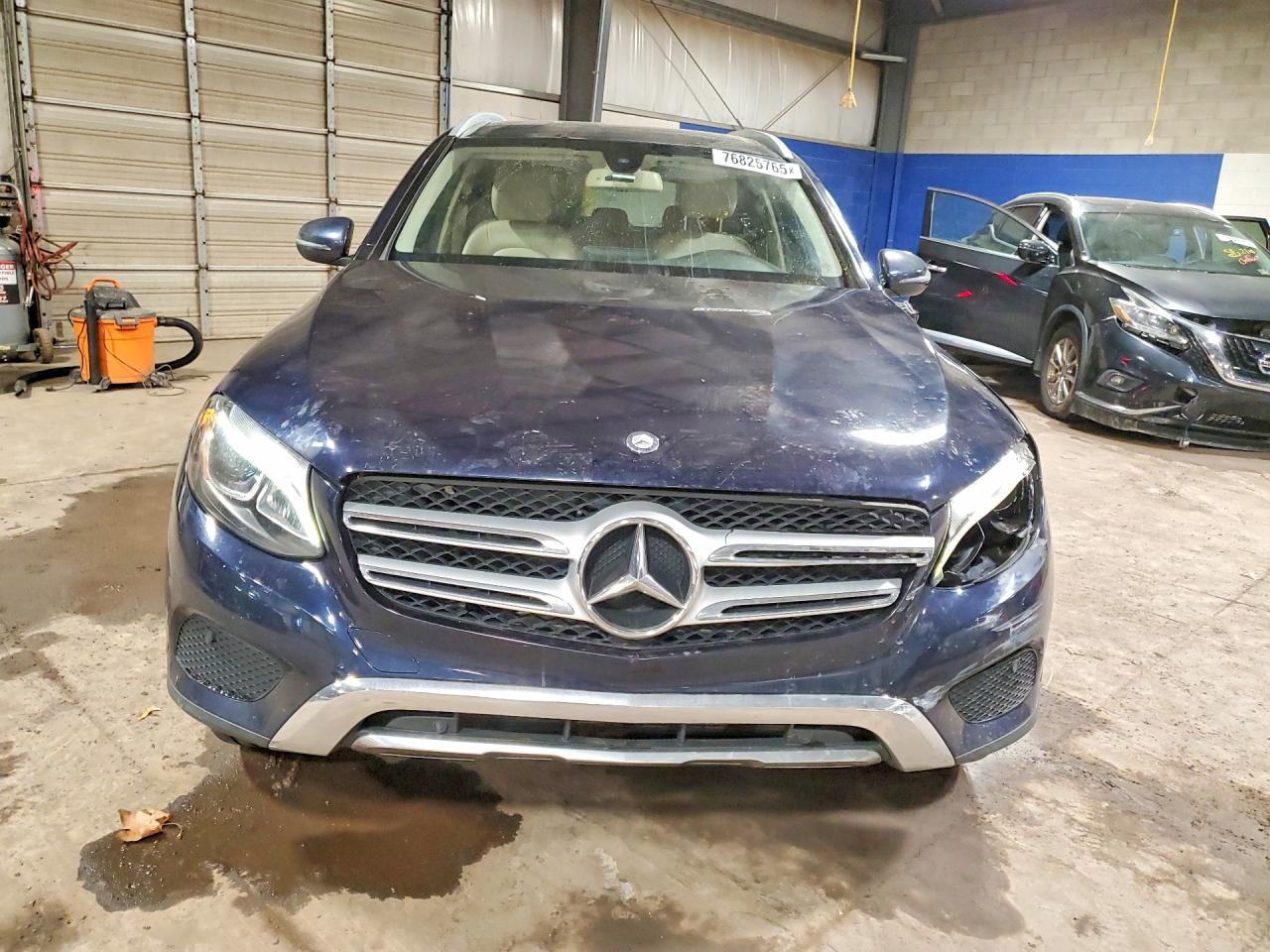2017 Mercedes-Benz Glc 300 4Matic - Image 5