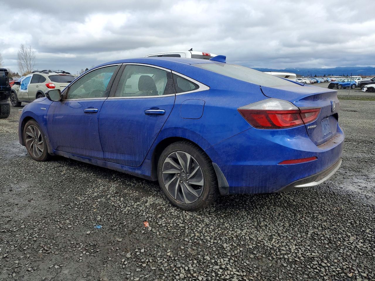 2019 Honda Insight Touring - Фото 2
