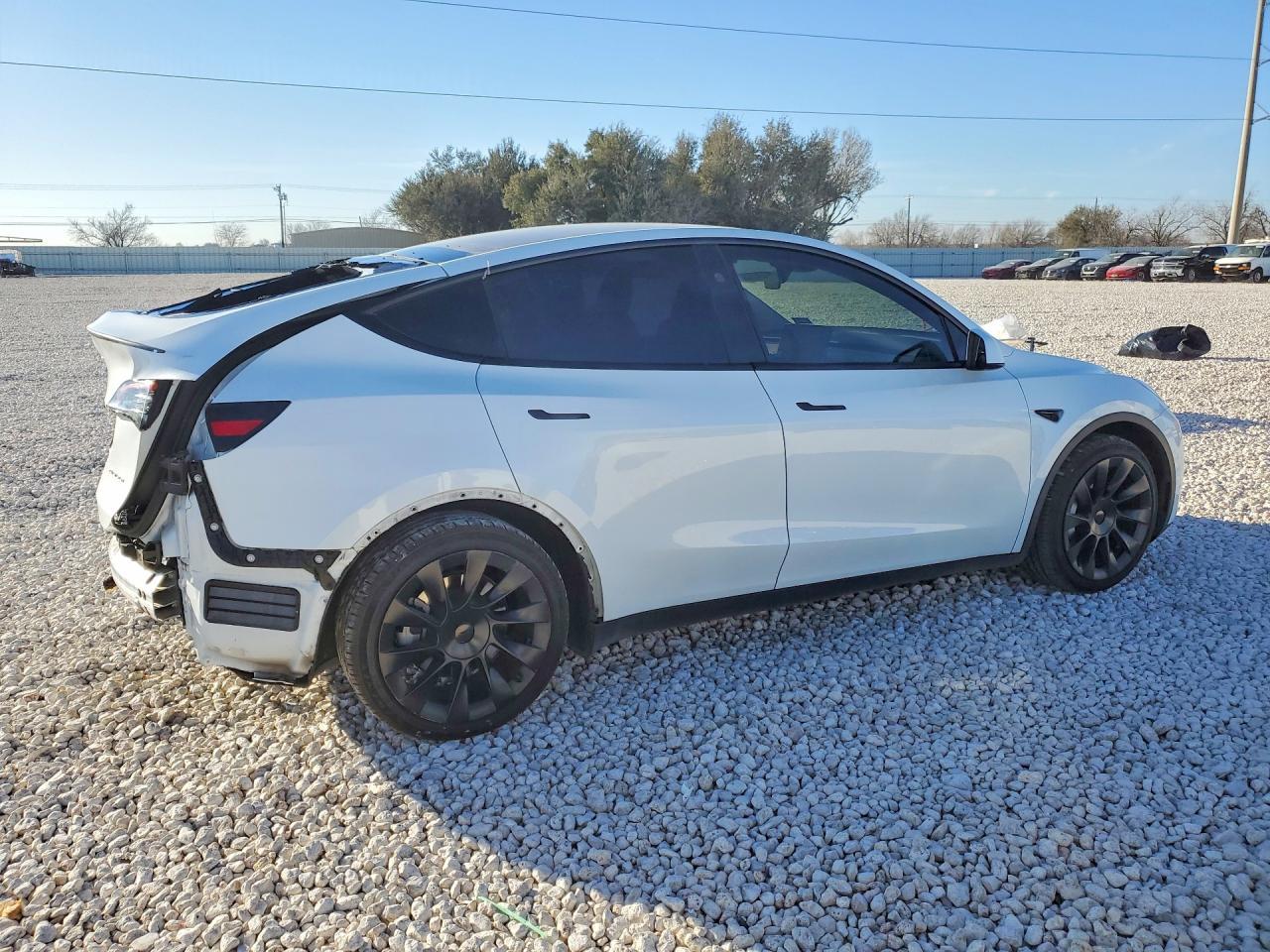 2023 Tesla Model Y - Image 3
